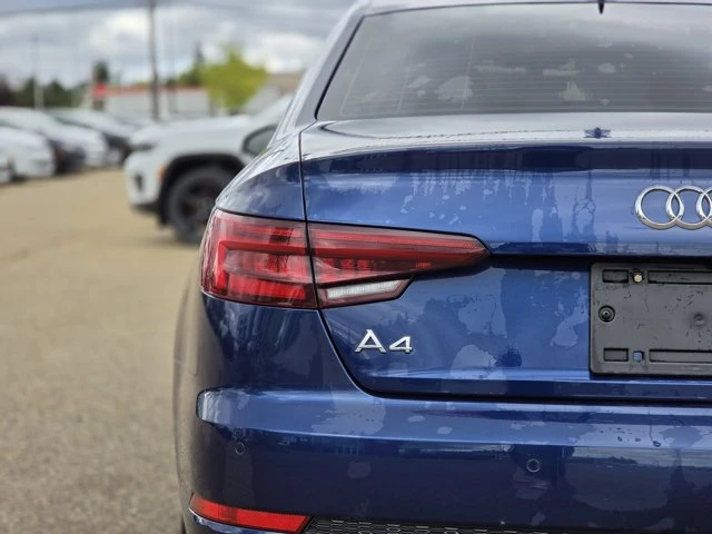 2018 Audi A4 Technik, modrá, 107 944 km, dovoz Kanada — foto 13 z 20
