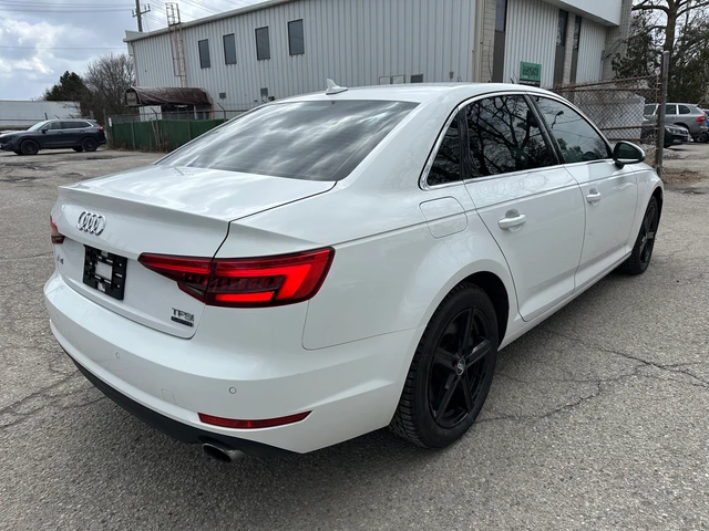 2017 Audi A4 Premium, bílá, 146 504 km, dovoz Kanada — foto 5 z 5