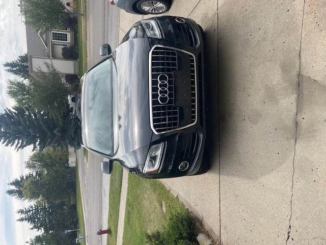 2016 Audi Q5 Premium Plus, černá, 145 000 km, dovoz Kanada — foto 2 z 5