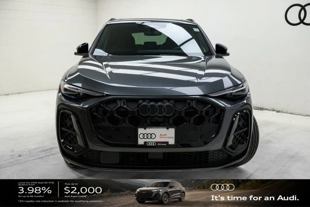 2026 Audi Q5 Progressiv, šedá, 19 km, dovoz Kanada — foto 2 z 20