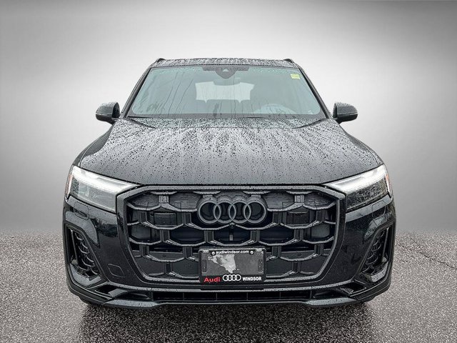 2026 Audi Q7 Progressiv, černá, 3 000 km, dovoz Kanada — foto 2 z 20