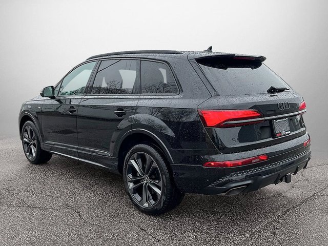 2026 Audi Q7 Progressiv, černá, 3 000 km, dovoz Kanada — foto 9 z 20
