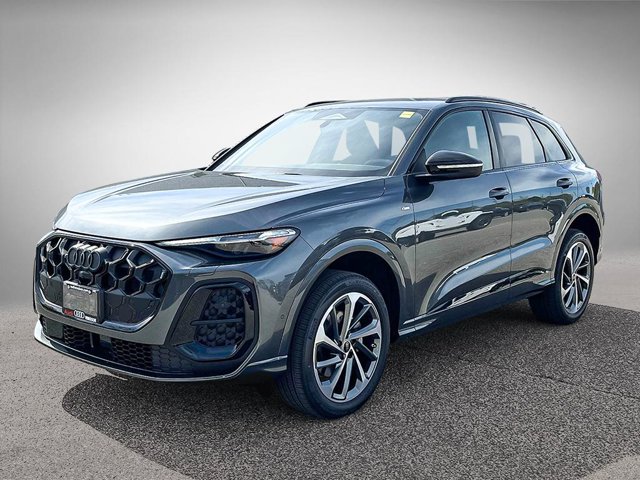 2026 Audi Q5 Progressiv, šedá, 2 000 km, dovoz Kanada — foto 7 z 20