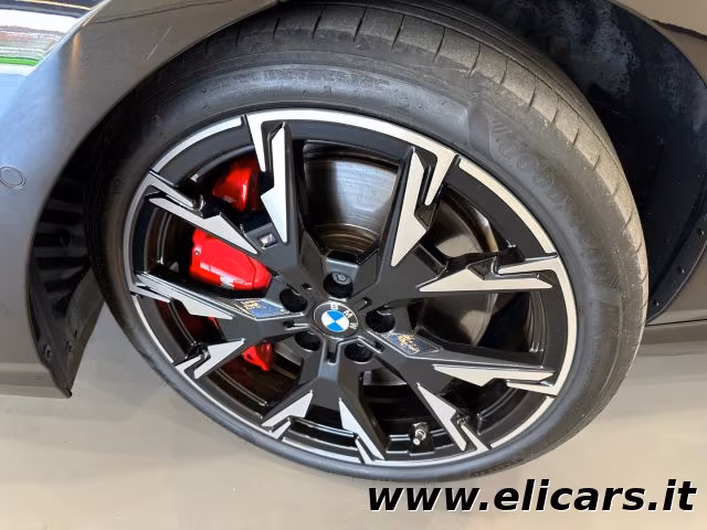 2029 BMW, Itálie — foto 1