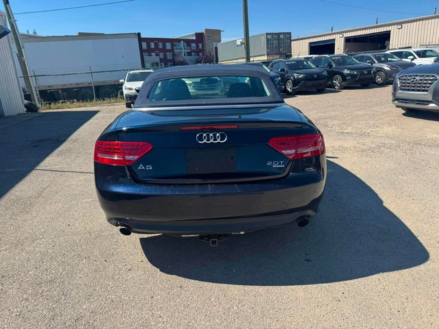 2011 Audi A5 Premium Plus, modrá, 124 716 km, dovoz Kanada — foto 5 z 5