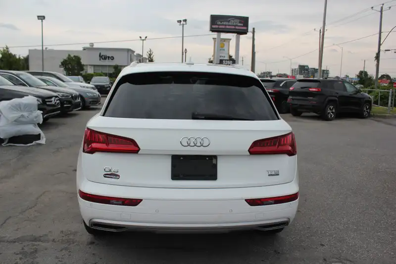 2018 Audi Q5 Progressiv, bílá, 154 619 km, dovoz Kanada — foto 5 z 12