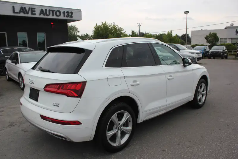2018 Audi Q5 Progressiv, bílá, 154 619 km, dovoz Kanada — foto 6 z 12