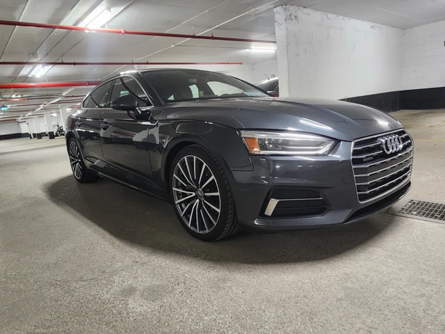 2018 Audi A5 Progressive, šedá, 157 000 km, dovoz Kanada — foto 2 z 5