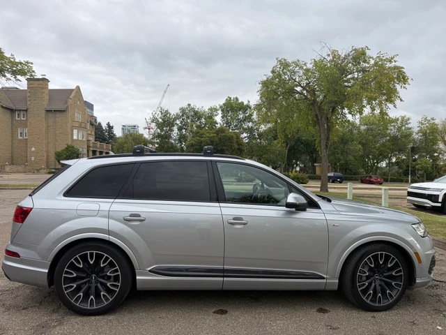 2018 Audi Q7 Technik, 143 000 km, dovoz Kanada — foto 4 z 5