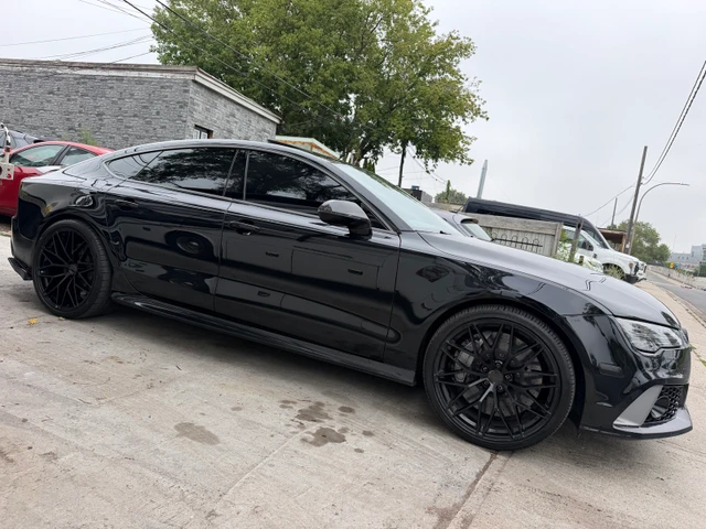 2017 Audi Rs7 performance, černá, 109 000 km, dovoz Kanada — foto 5 z 5