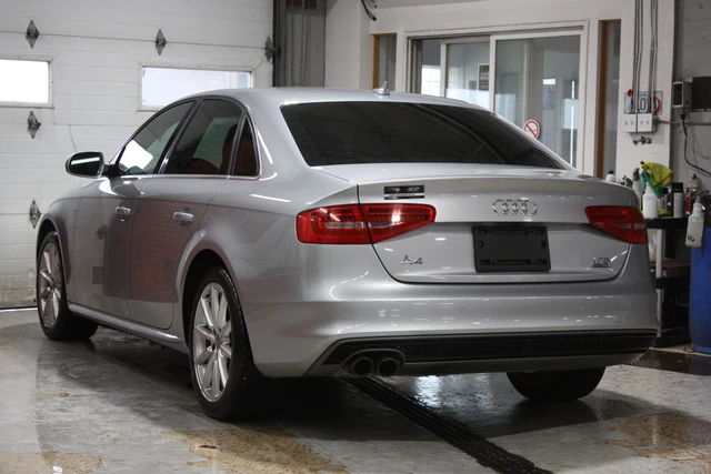 2016 Audi A4 Progressiv plus, 182 000 km, dovoz Kanada — foto 4 z 5