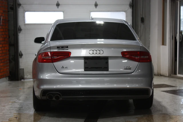 2016 Audi A4 Progressiv plus, 182 000 km, dovoz Kanada — foto 5 z 5