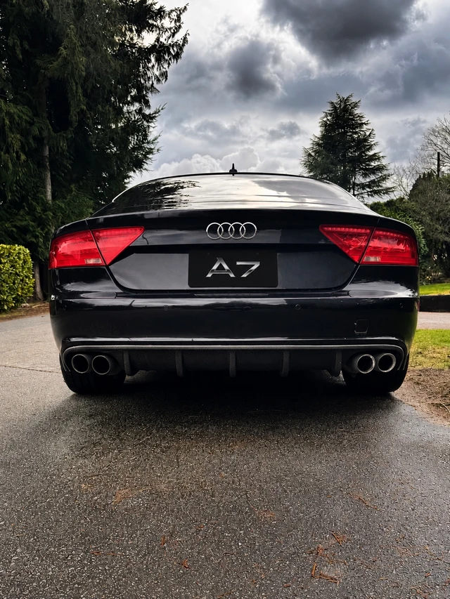 2014 Audi A7, černá, 170 000 km, dovoz Kanada — foto 2 z 5