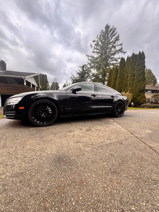 2014 Audi A7, černá, 170 000 km, dovoz Kanada — foto 4 z 5