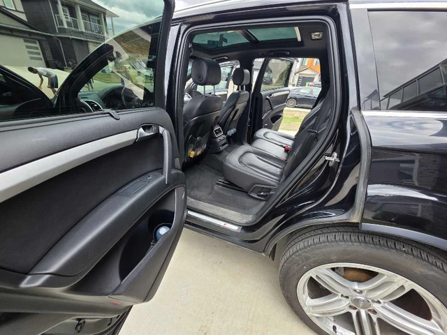2012 Audi Q7, černá, 165 250 km, dovoz Kanada — foto 5 z 5