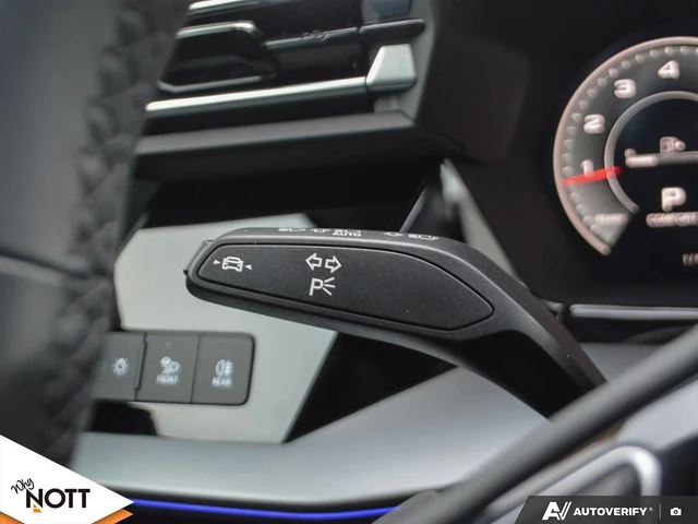 2025 Audi A3 Progressiv, 41 900 km, dovoz Kanada — foto 16 z 20