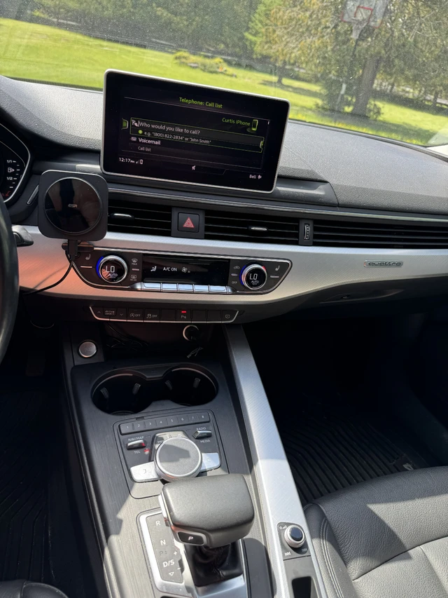2017 Audi A4 Progressiv, šedá, 219 000 km, dovoz Kanada — foto 2 z 5