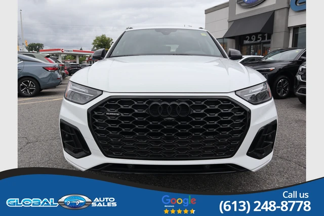 2025 Audi Q5 Progressiv, bílá, 16 771 km, dovoz Kanada — foto 2 z 5