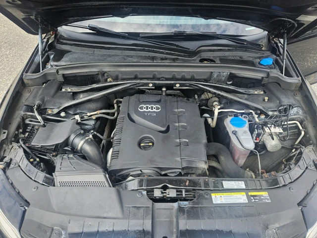 2014 Audi Q5 2.0L Progressiv, černá, 131 136 km, dovoz Kanada — foto 9 z 9