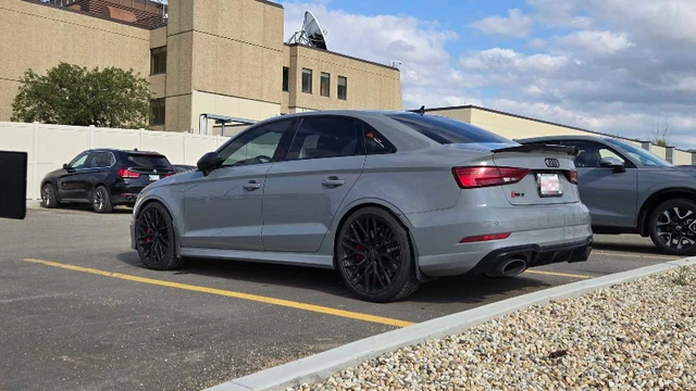 2019 Audi Rs3, šedá, 169 000 km, dovoz Kanada — foto 3 z 5