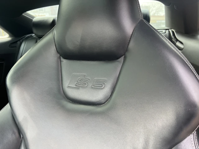 2016 Audi S5 Auto Technik, červená, 184 100 km, dovoz Kanada — foto 16 z 20