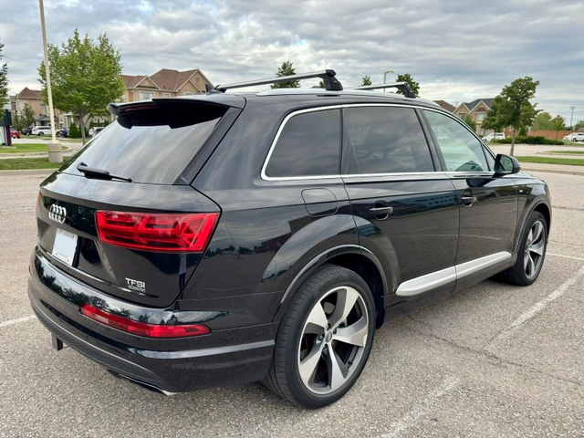 2018 Audi Q7, černá, 178 000 km, dovoz Kanada — foto 3 z 5