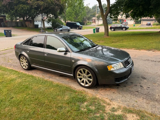 2003 Audi Rs6, 280 000 km, dovoz Kanada — foto 2 z 5