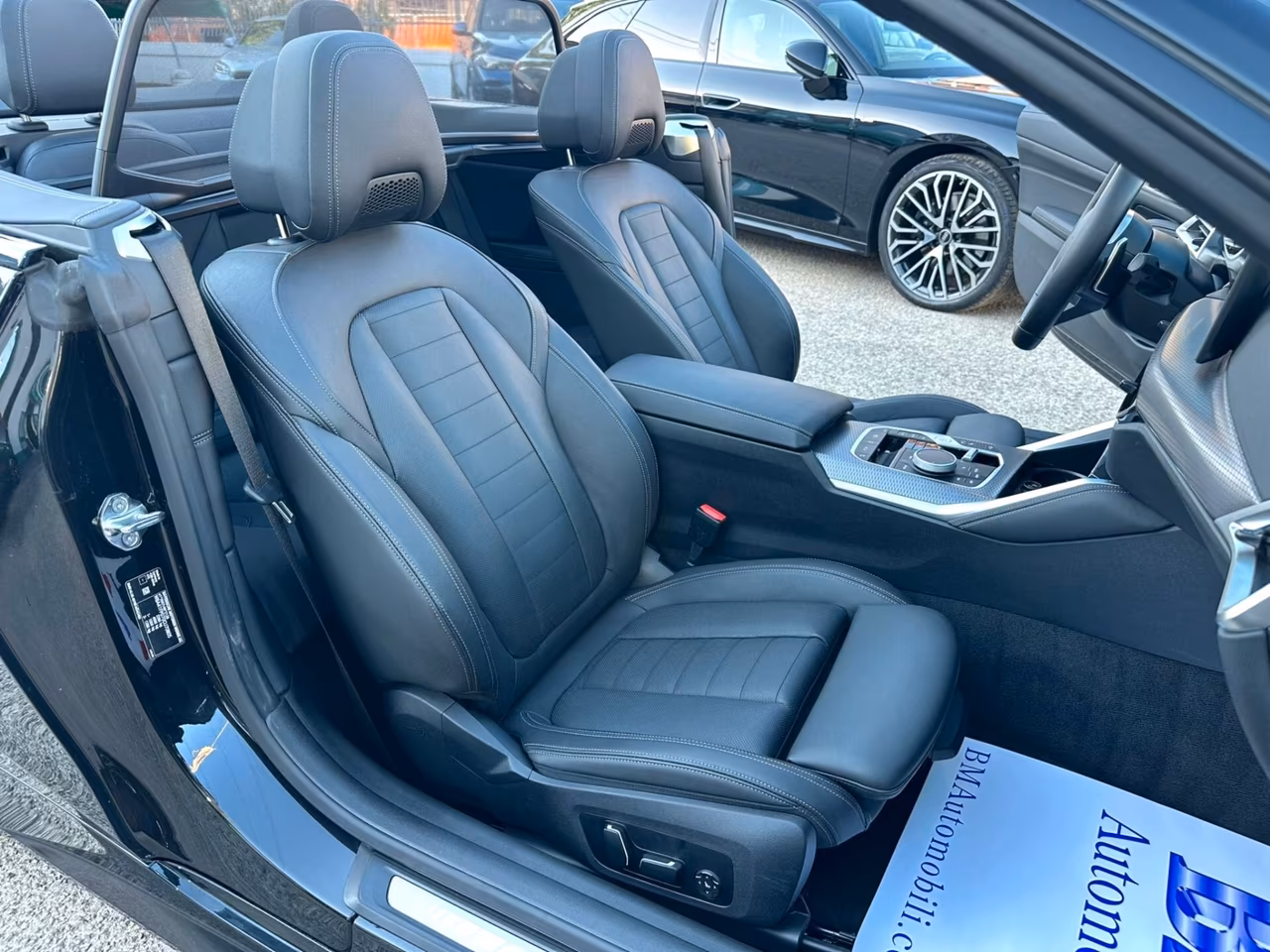 2025 BMW, 14 800 km, Itálie — foto 8 z 28