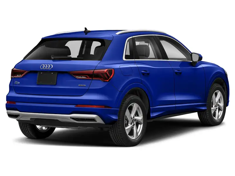 2022 Audi Q3 Progressiv, modrá, 44 665 km, dovoz Kanada — foto 2 z 10