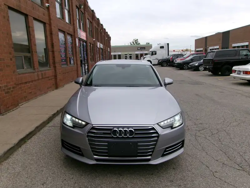 2017 Audi A4 quattro Progressiv, šedá, 216 280 km, dovoz Kanada — foto 2 z 12