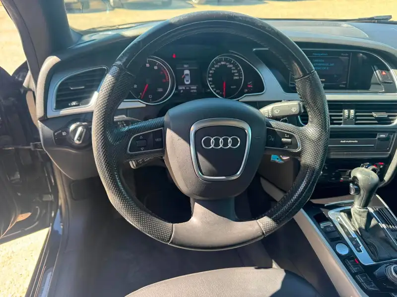 2011 Audi A5 Premium Plus, modrá, 124 716 km, dovoz Kanada — foto 9 z 12