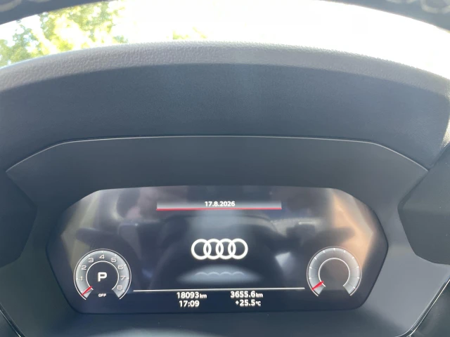 2026 Audi A3 Progressiv, žlutá, 18 093 km, dovoz Kanada — foto 15 z 20