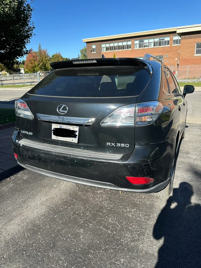 2010 Lexus Rx, 266 213 km, dovoz Kanada — foto 2 z 5