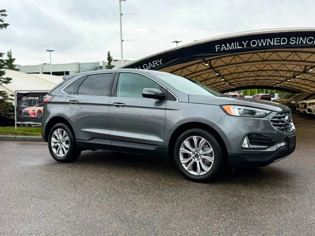 2024 Ford Edge Titanium, šedá, 44 758 km, dovoz Kanada — foto 2 z 18