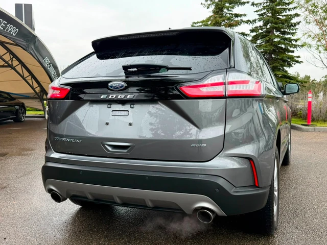 2024 Ford Edge Titanium, šedá, 44 758 km, dovoz Kanada — foto 3 z 18