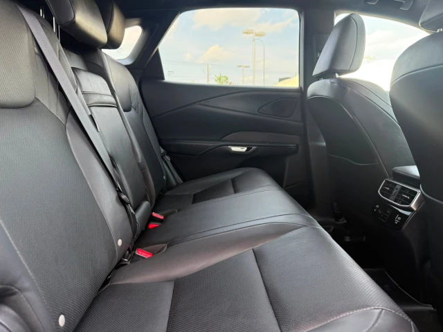 2026 Lexus Rx, šedá, 1 km, dovoz Kanada — foto 10 z 20