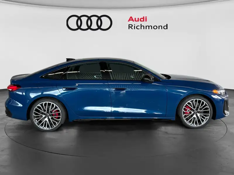 2026 Audi S5 Progressiv, modrá, 90 km, dovoz Kanada — foto 4 z 12