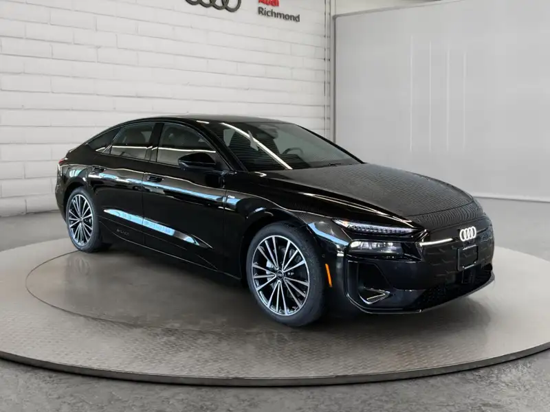 2027 Audi A6 e-tron Technik, černá, 90 km, dovoz Kanada — foto 3 z 12