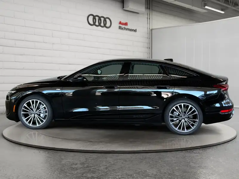 2027 Audi A6 e-tron Technik, černá, 90 km, dovoz Kanada — foto 8 z 12