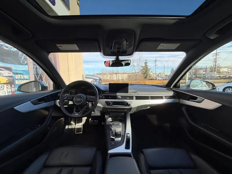 2019 Audi A4 Progressiv, šedá, 91 000 km, dovoz Kanada — foto 12 z 12