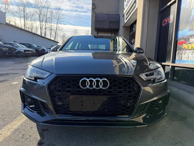 2019 Audi A4 Progressiv, šedá, 91 000 km, dovoz Kanada — foto 3 z 12