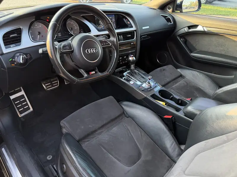 2017 Audi S5 Premium Plus, černá, 163 000 km, dovoz Kanada — foto 9 z 12