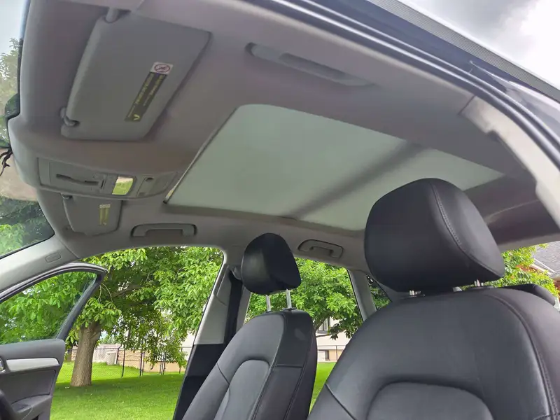 2016 Audi Q3 Progressiv, černá, 106 789 km, dovoz Kanada — foto 12 z 12