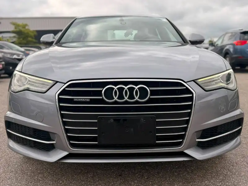 2016 Audi A6 Technik, stříbrná, 106 000 km, dovoz Kanada — foto 11 z 12