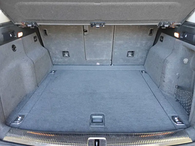 2017 Audi Q5 Progressiv, šedá, 172 735 km, dovoz Kanada — foto 12 z 12