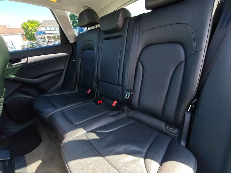 2017 Audi Q5 Progressiv, šedá, 172 735 km, dovoz Kanada — foto 6 z 12