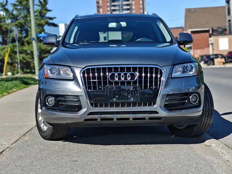 2017 Audi Q5 Progressiv, šedá, 172 735 km, dovoz Kanada — foto 9 z 12