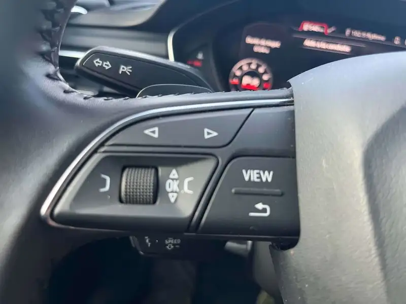 2017 Audi A4 Technik, černá, 86 679 km, dovoz Kanada — foto 2 z 12