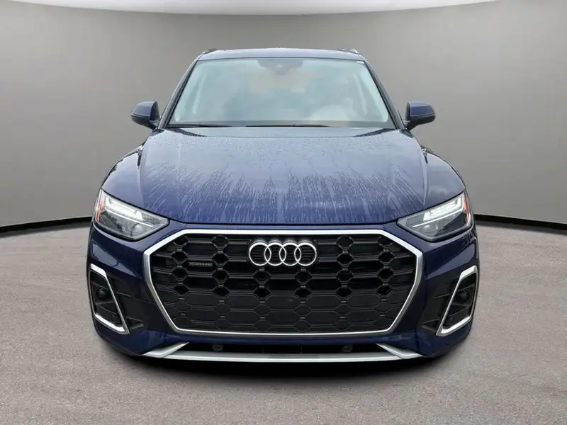 2022 Audi Q5 Progressiv, modrá, 78 036 km, dovoz Kanada — foto 2 z 12