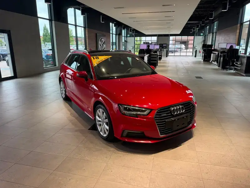 2018 Audi A3 Technik, 113 543 km, dovoz Kanada — foto 3 z 12